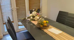 Cosy House - Image 4