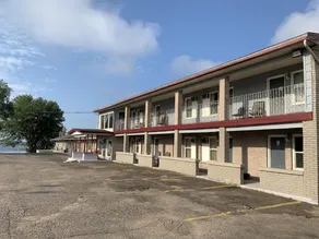 Old Mill Motel - Image 4