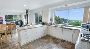Perfect for large families, with a great ocean view - Image 4