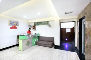 15030 Hotel ESS PEE Grand - Image 5