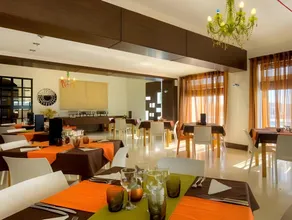 Sensi Hotel - Image 2