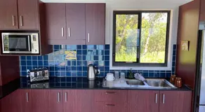 Ridge Cabin - Stunning Views - 5km From Neighbours - Image 4