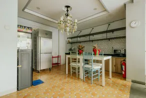 Urbanest Inn House TB Simatupang - Image 5