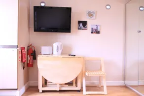 Unique Cozy Studio in Notting Hill - Image 4