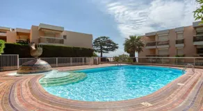 L11 Staywizus - Claire Fontaine Sea view 2 BDR AC Parking swimming pool - Image 5