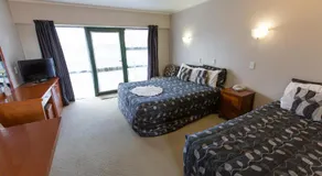 Gateway International Motel - Image 2
