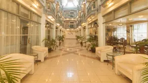 Royal Am Rei Hotel by RedDoorz - Image 2