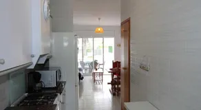 Vacaciones perfectas cerca del mar: piscina privada, mascotas bienvenidas y playa para perros. - ES-184-21 - Image 3