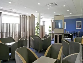Holiday Inn Express Cardiff Airport By IHG - Image 4