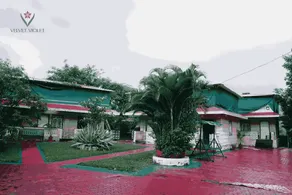 Treebo Trend Bliss Giriraj Garden Resorts - Image 3
