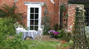 The Old Vicarage Bed And Breakfast - Image 2