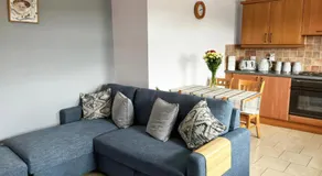Shalom Apartment 98B - Image 5
