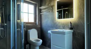 Lough Rooms at The Artisan - Image 5