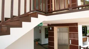 Top North Hotel - Image 5