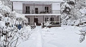Family hotel mountain panorama - Image 3