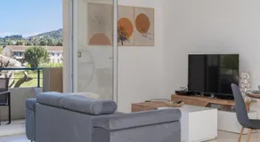 Lumaïa - Vue cité, terrasse & Piscine - Image 2