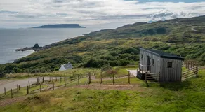 Hut on the Hill - Image 4