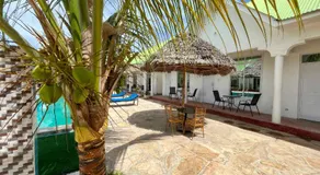 Sunrise Villas - Image 4