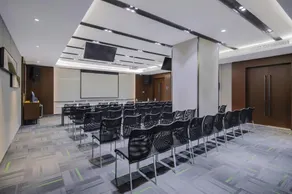 Hampton by Hilton Chongqing Jiangbei Guanyinqiao Pedestrian Street - Image 4