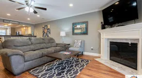 2BR Condo Close to the Strip - Stairs Required - 2 Pools - FREE TICKETS INCLUDED - FHC-3 - Image 2