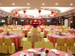 Celeste Paleace International Hotel - Image 3