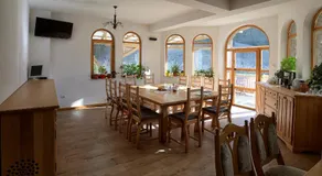 Pensiunea Casa Elvira - Image 2