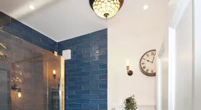 Maison-Salle de bain privée-Premium-Vue sur Rue - Image 4