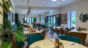 Blissful Corner Lodge Great Ayton Yorkshire with hot tub and onsite bistro - Image 3
