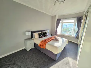 Bright and Cozy 3BR Home Near Hampden Park - Image 2