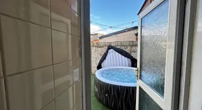 Tranquil Hideaway with Hot Tub and Pool Table - Image 3