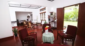 Lion Shade Tourist Bungalow - Sri Lanka Tourism Development Authority Licenced - Image 3
