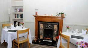 Douglas House - Image 5