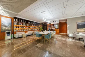 Atour X Hotel Beijing Sanyuan Bridge - Image 3