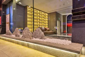 Romantic Season Yunfan Hotel (Tiexi Square 9th Road Furniture City) - Image 3