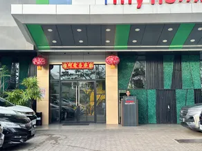 My Home Hotel Pontianak - Image 3