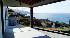 House with sea view in Santo Amaro, 212 sq m, terrace - Image 5