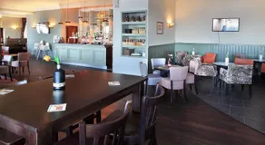 Park Hotel - Image 5