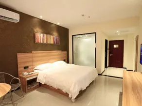 Yijia Linwan Hotel - Image 3