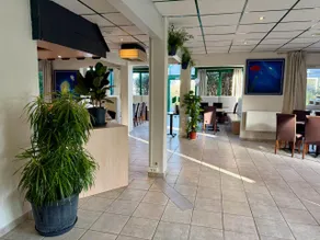 Mot Hotel - Image 5