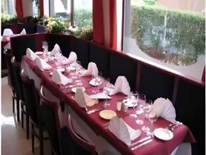 Hotel Evergreen - Image 2