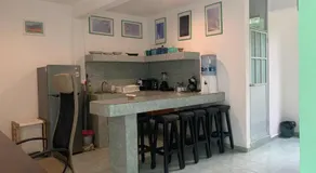 Studio with swimming pool at 12 m height over jungle - Image 5
