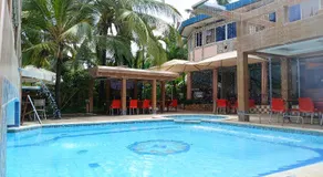 Premier Guest Residence Hotel - Image 5