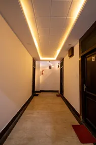 Hotel Grey Castle - Image 4