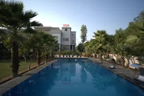 Hotel Amar Vilas - Image 3