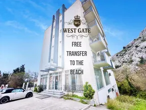West Gate - Image 4
