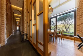 Pinegrove Hotel - Image 4