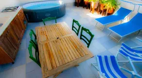 Old Style by the sea, roof terrace with pool and kitchen, Ladispoli - Image 3