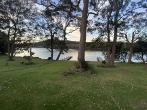 LAKES EDGE  LAKE CONJOLA - Image 2