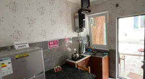 Hillside Guesthouse - Image 3