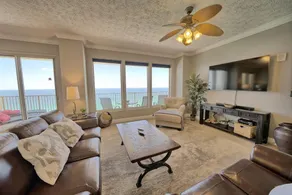 Stylish Oceanfront Condo with Beach and Picnic Area Access - Unit 1706 by RedAwning - Image 2